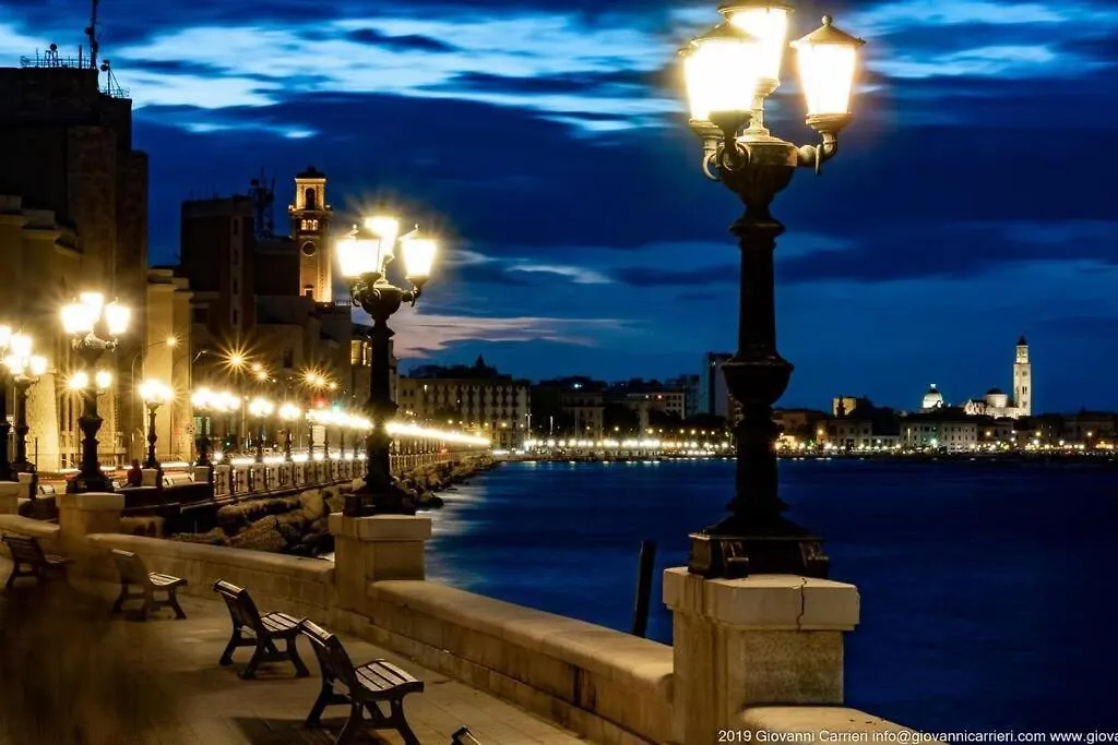 Nikolas Penthouse Bari